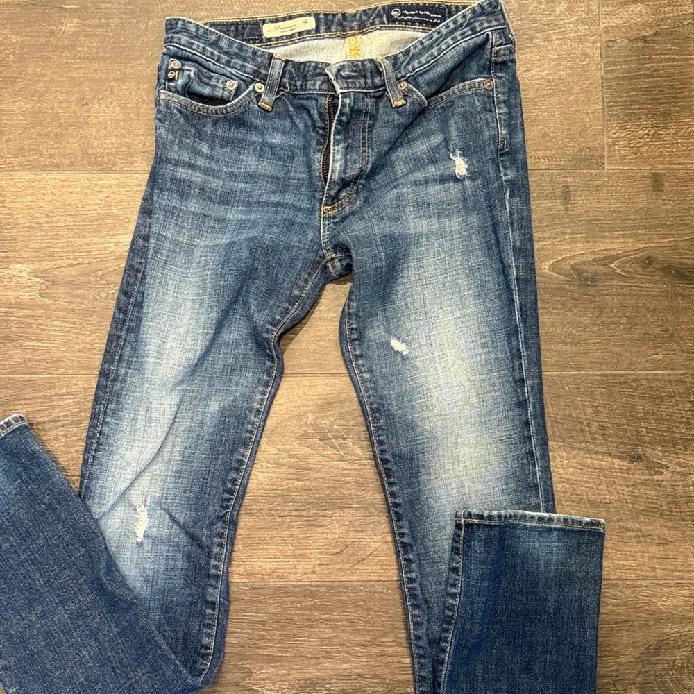 Blue Distressed Jeans